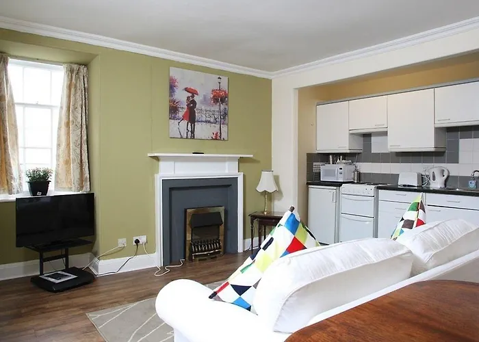 Number 52 Charlotte Street Hotel Glasgow