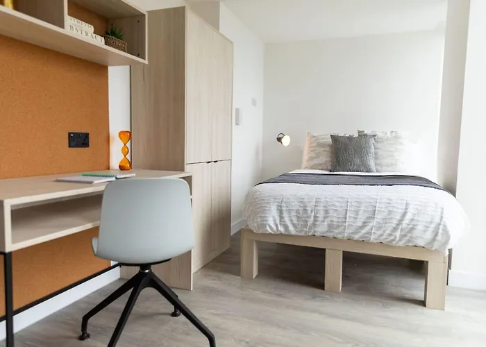 For Students Only Martha Street