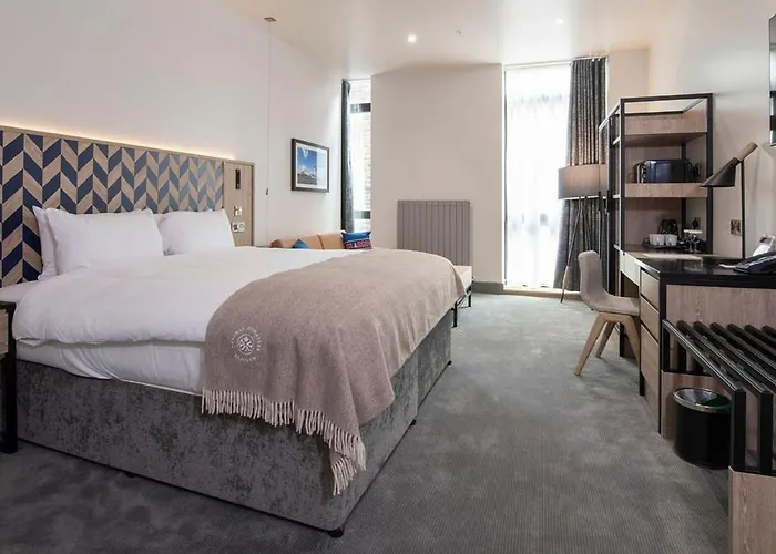 Hotel Sandman Signature 4*