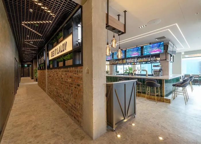 Sandman Signature Ξενοδοχείο 4*