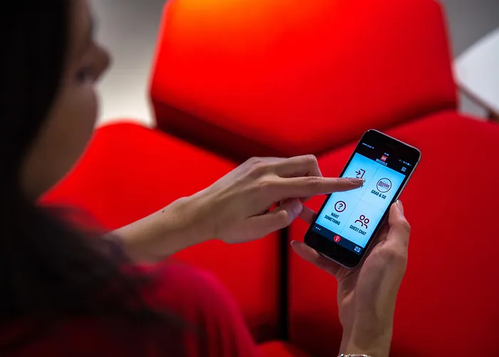 Hotell Radisson Red Hotel,