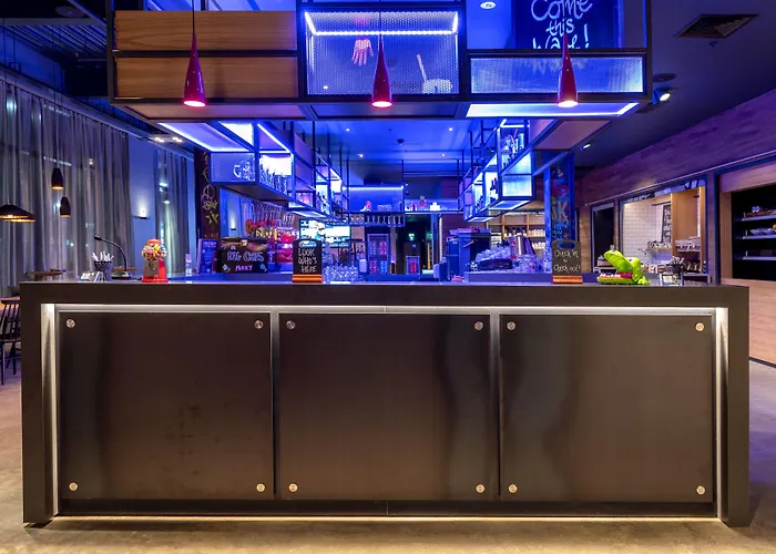 Moxy Merchant 3* Glasgow