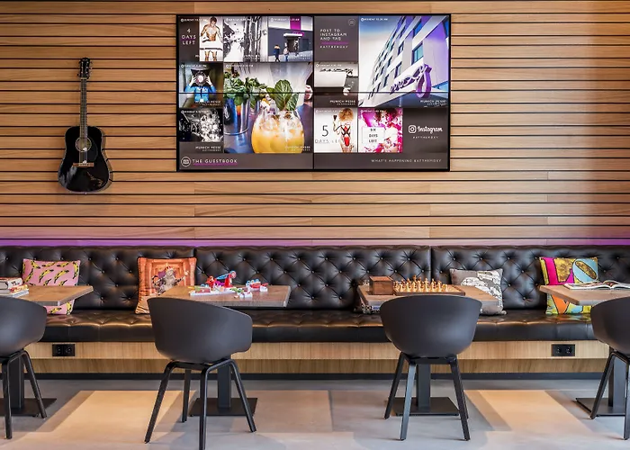 Moxy Merchant Hotel