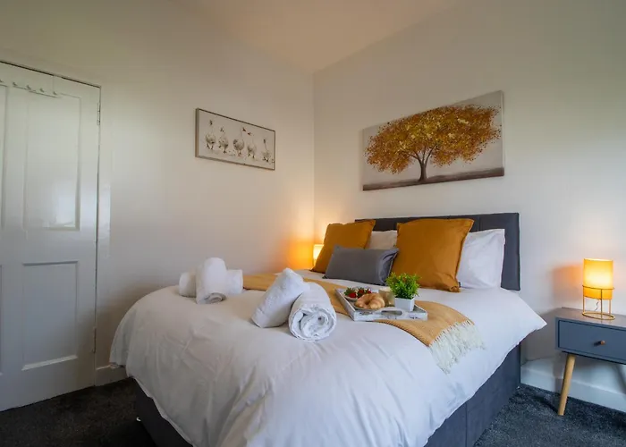 Apartman Bella House - 3 Bed House In *