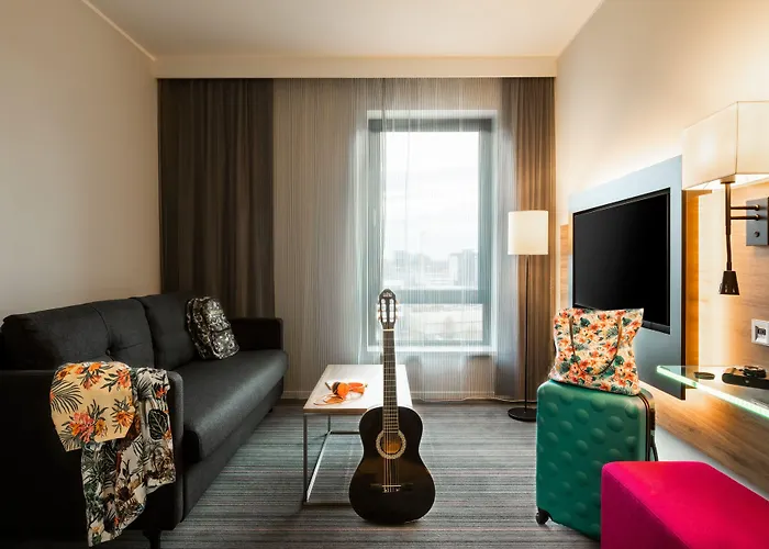 Hotel Moxy Sec Glasgow