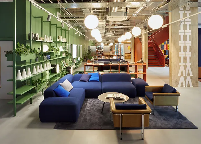 The Social Hub מלון 4*