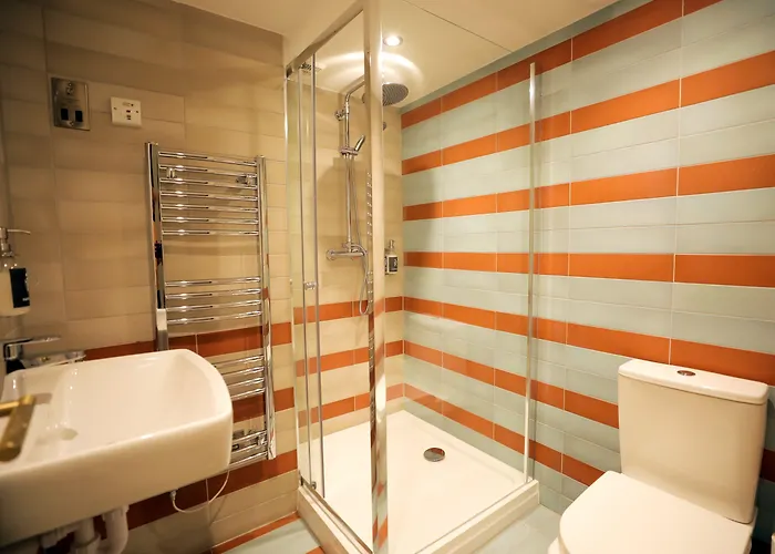 ホテル Revolver グラスゴー