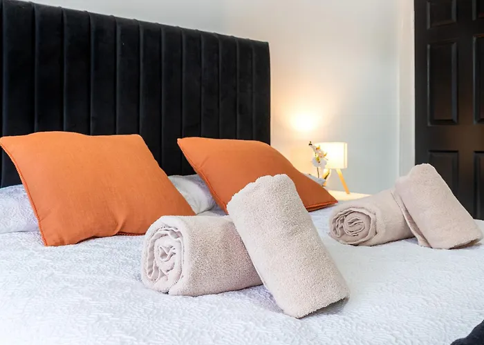 Cosy 3 Bed Flat In Kings Park 格拉斯哥