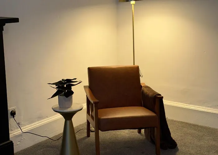 2br Flat West End Near Kelvingrove And Centre Appartamento