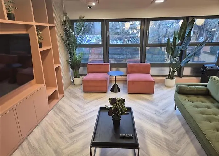 For Student Only Student Roost Gibson Street *