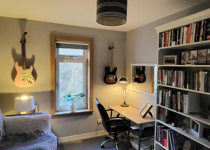 Cosy 2 Bed South Glasgow