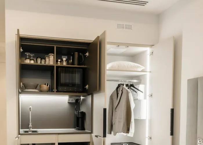 The Wellington By Adina