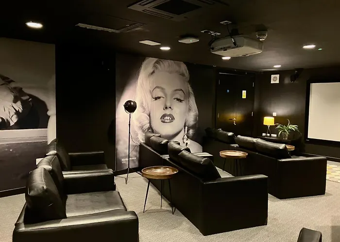 Apartment For Students Only - Willowbank In