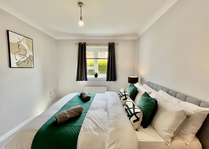 Stylish With Free Parking Near Town * Glasgow