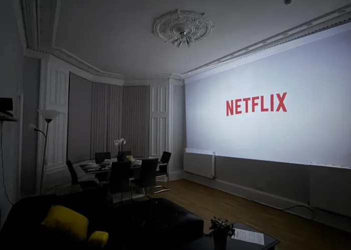 Free Pool Table Cinema Tabletennis Airhockey *