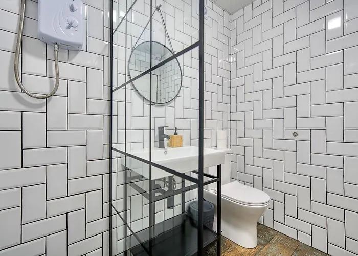 New Slick Finnieston Pad W/ Free Parking Глазго