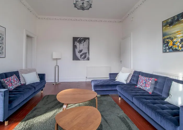 Pass The Keys Victoria Road Queens Park View Apartment *