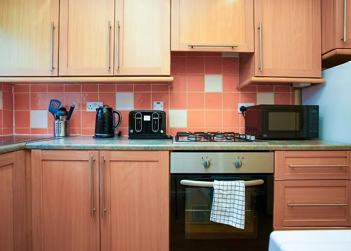 Group 3br Close To Hydro And Secc With Parking * 格拉斯哥