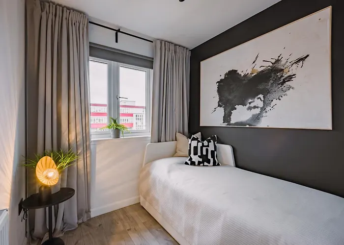 Emirates Aparthouse Apartamento *