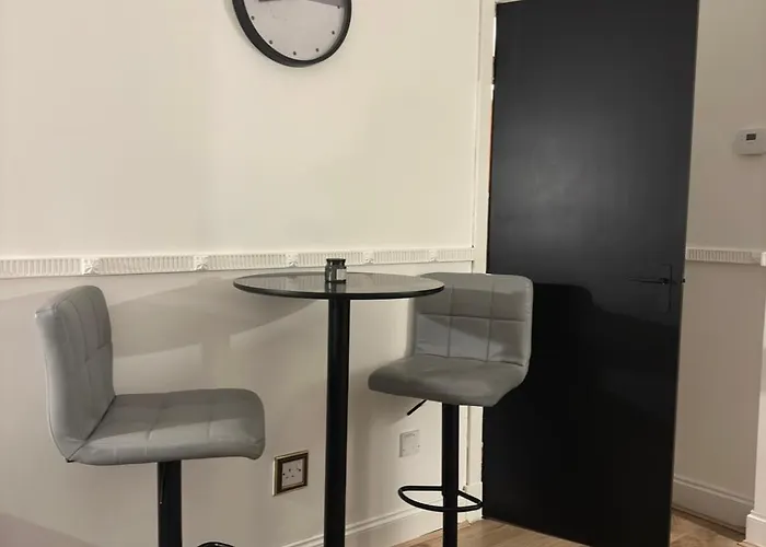 Hydro Secc House 10 Minute Walk Semesterbostad *