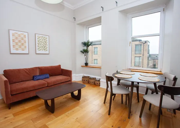 Stylish Southside 2 Bedroom Flat With Free Parking Apartman Glasgow