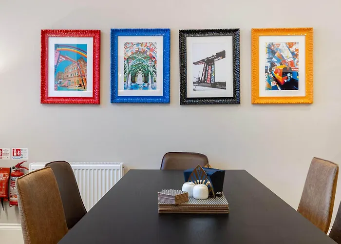 アパート The Steamie On Bath St