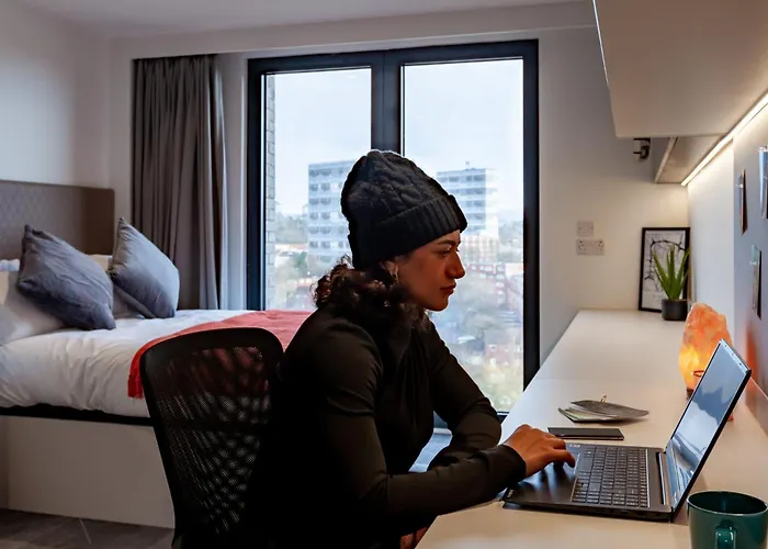 For Students Only Stylish In * Glasgow