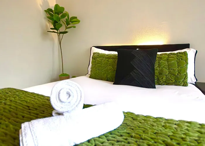 Free Pool Table Cinema Tabletennis Airhockey *