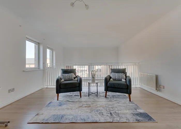 The Ovo Hydro Penthouse With Free Parking דירה גלאזגו