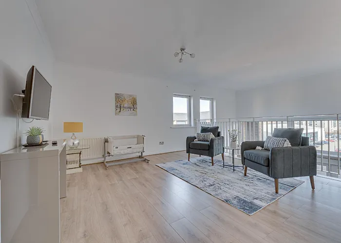 The Ovo Hydro Penthouse With Free Parking *