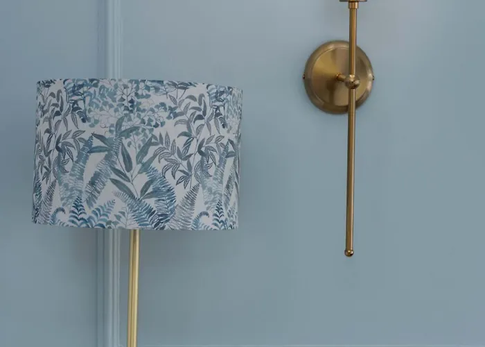 Newly Renovated 3 Bedroom Modern House Holiday home