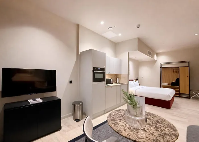 Vcity At The Teacher Apart Otel