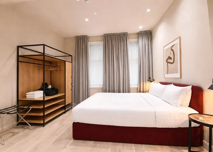 Vcity At The Teacher 4*