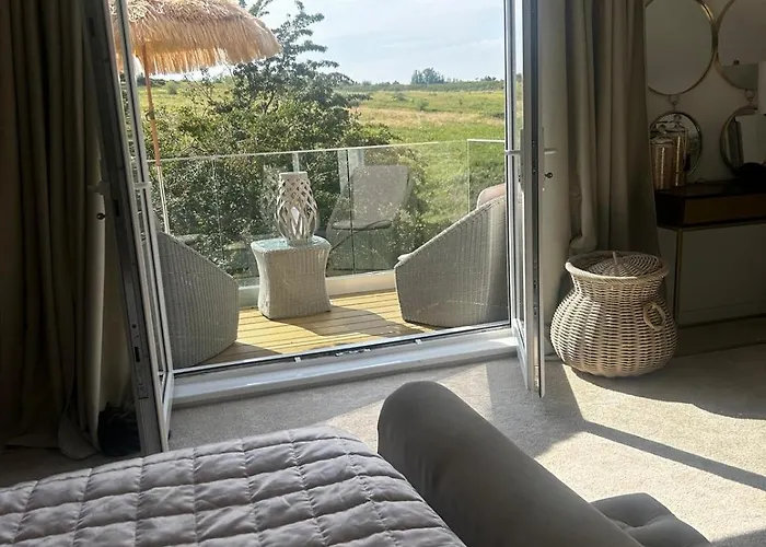 Hébergement de vacances Beautiful 4 Bed Sandstone Glasgow