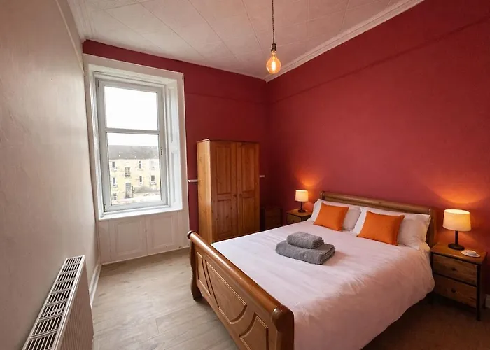 Contractors And Guests Grand 3 Bedroom Free Parking Fully Equipped * Glasgow