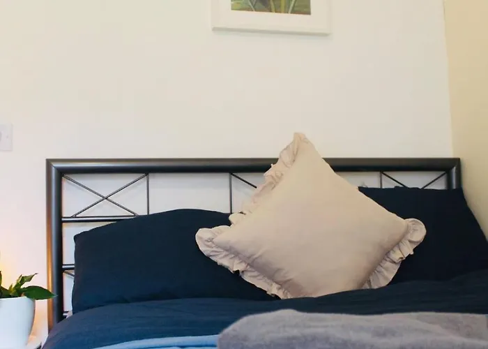 Modern Ground Floor 2 Bed Secure Parking & Perfect For City- Celticemirates Stadium