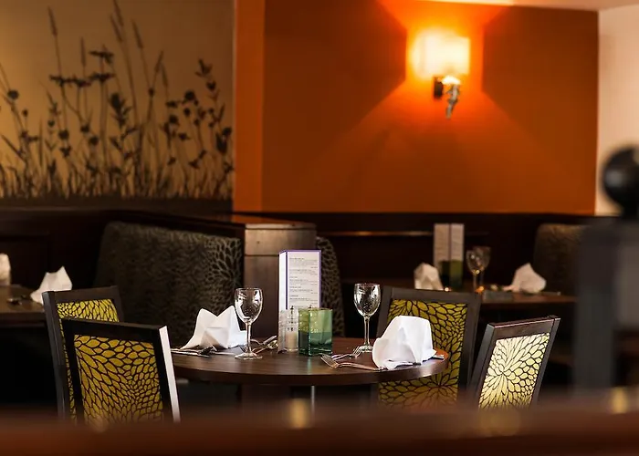 מלון Leonardo West End