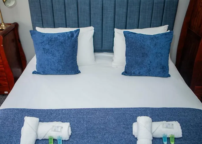 The West Nest For Six - Pass The Keys Apartment Glasgow