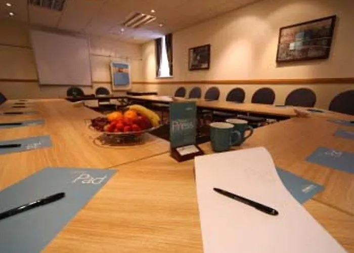 メルキュール シティ