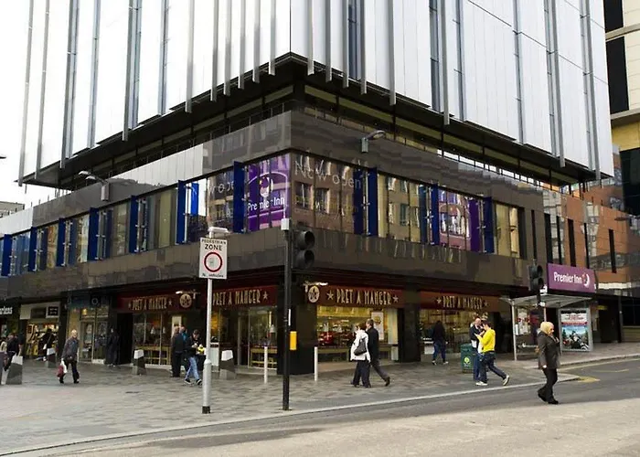 Premier - Buchanan Galleries 3*