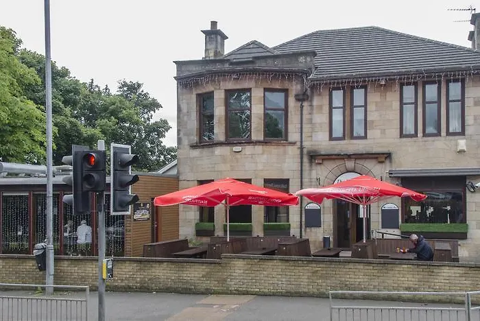 The Fullarton Park 2*