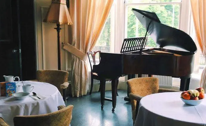 The Alfred Ξενοδοχείο Γλασκώβη