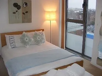 Riverside Apartments Glasgow