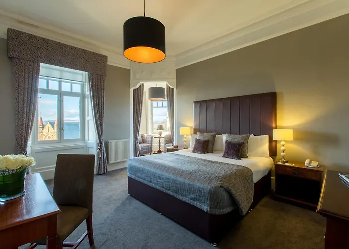 Sherbrooke Castle Глазго