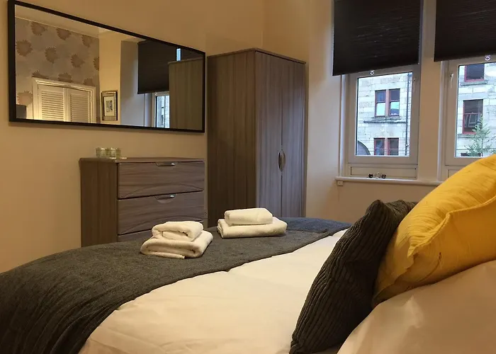 Scotstoun 1 Bed Flat *