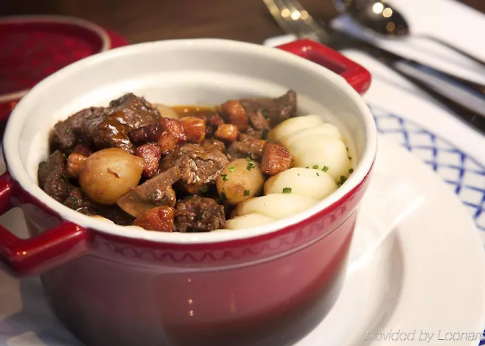 هوليداي إن غلاسكو تياترلاند غلاسغو