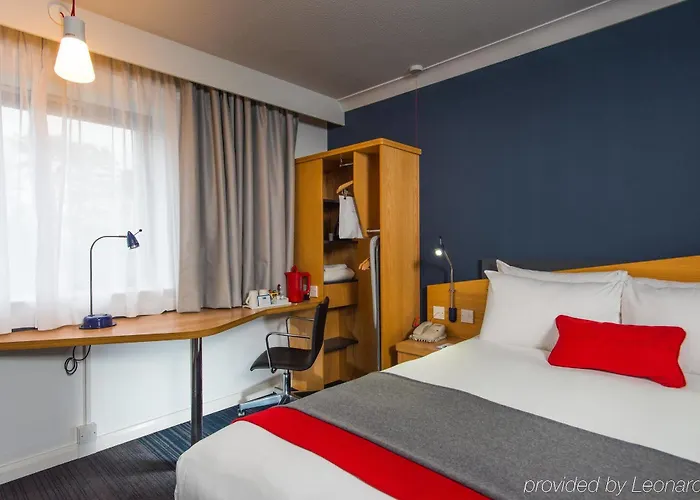 Express - - Ctr Riverside By Ihg Szálloda