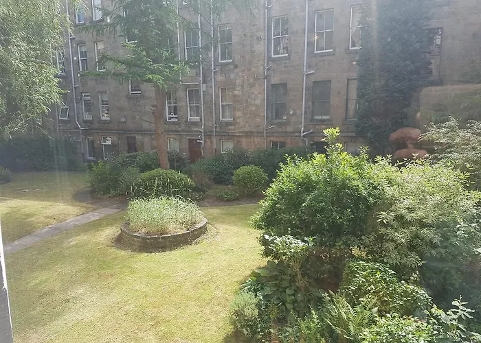 Bentinck Street Ground Floor Apartment