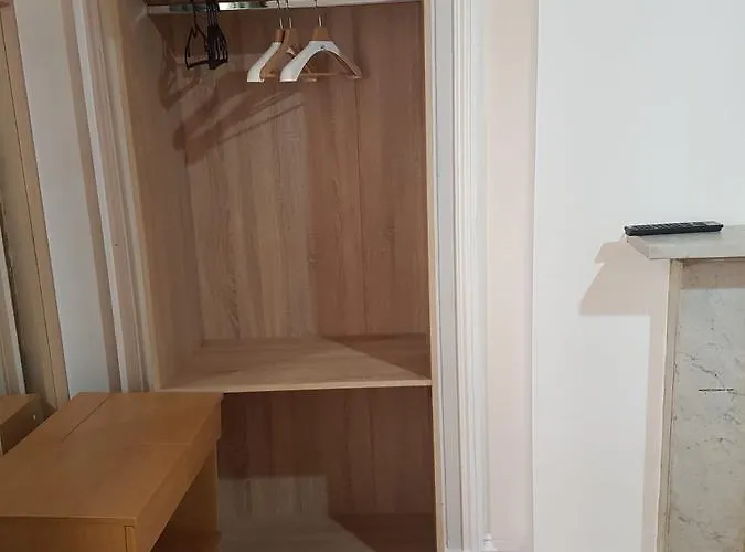 Apartment Bentinck Street Ground Floor