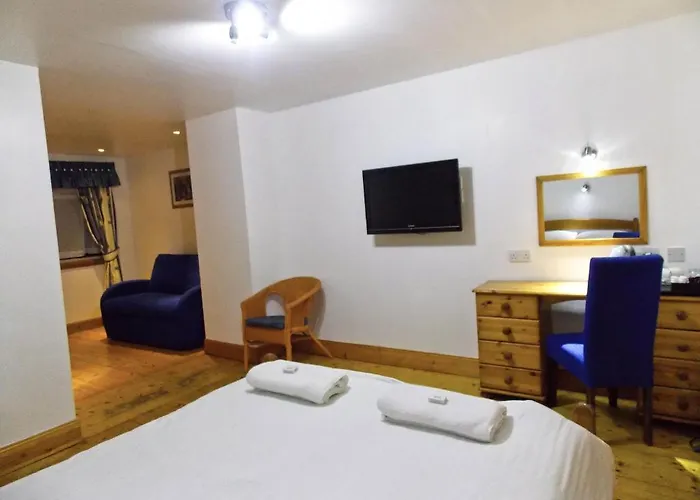 Victorian House Hotel 3*